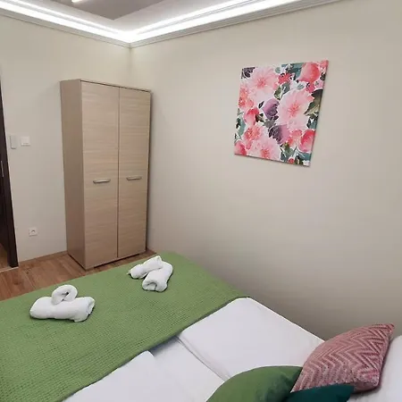 Apartman Ivett Maganszallashely-garazzsal