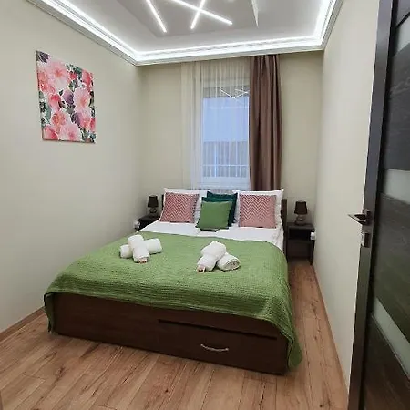 Apartman Ivett Maganszallashely-garazzsal *